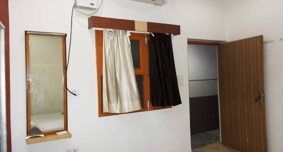 Hotel Neelkanth, Hissar 3